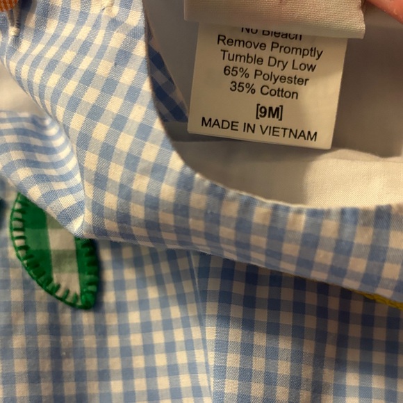 Shrimp & Grits Kids Blue Gingham Kids One Piece with Giraffe Design - Picture 4 of 5